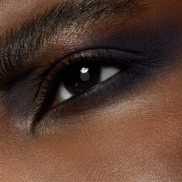 LAST ONE! “It’s Vintage” Pro Palette Refill MAC Powder Kiss Eyeshadow - Picture 4 of 5